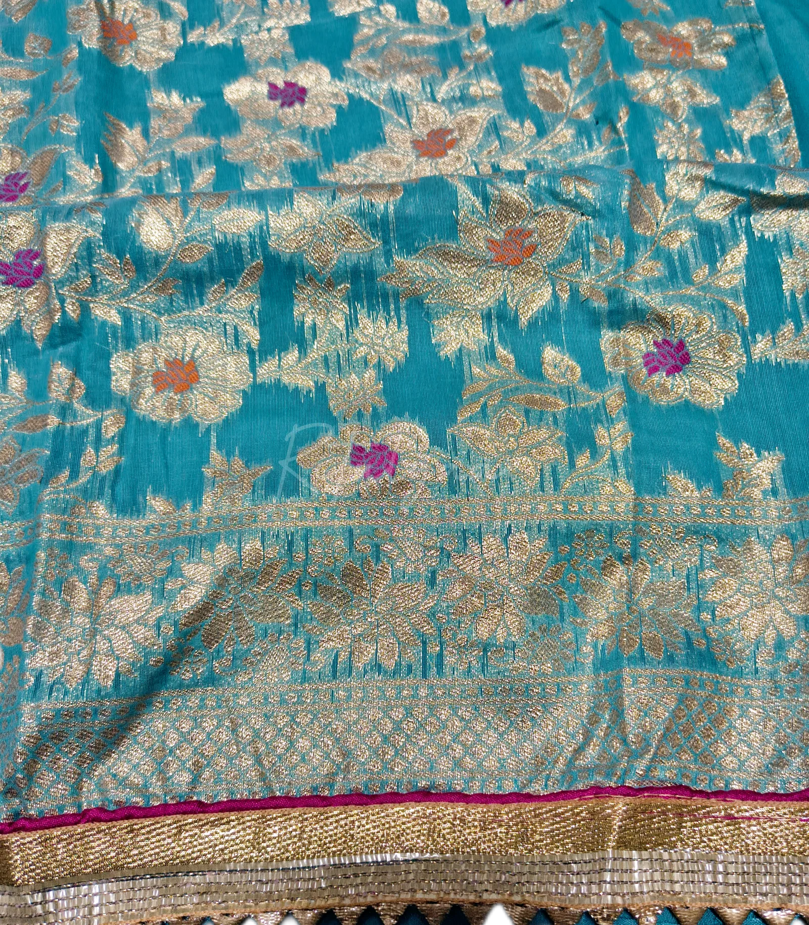 Gota Patti Work Allover Zari Weaving Suit view 16