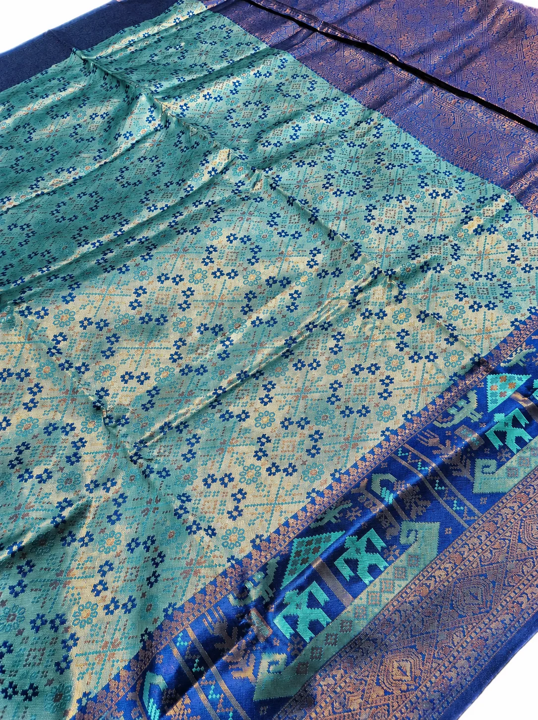 Allover Bronze Zari Weaving Silk Saree view 2