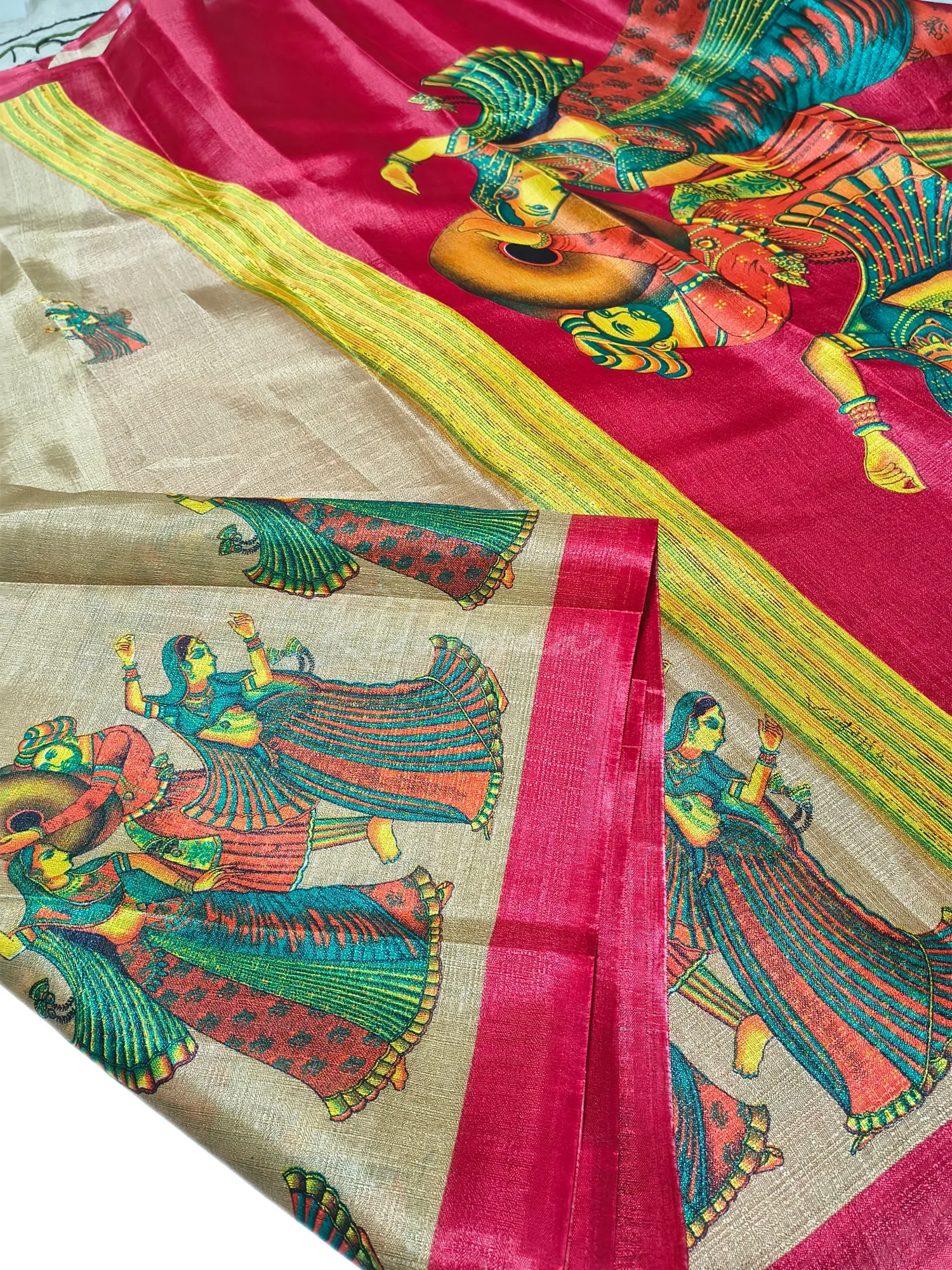 Printed Silk Blend Saree view 3
