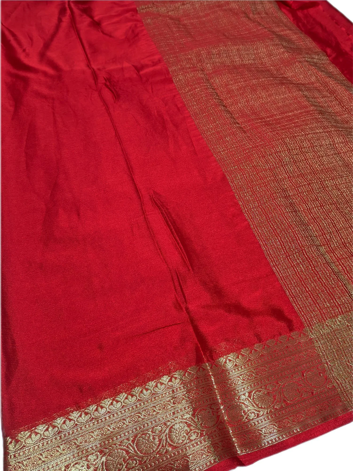Plain Chinnon Crepe Saree with Golden Border view 2