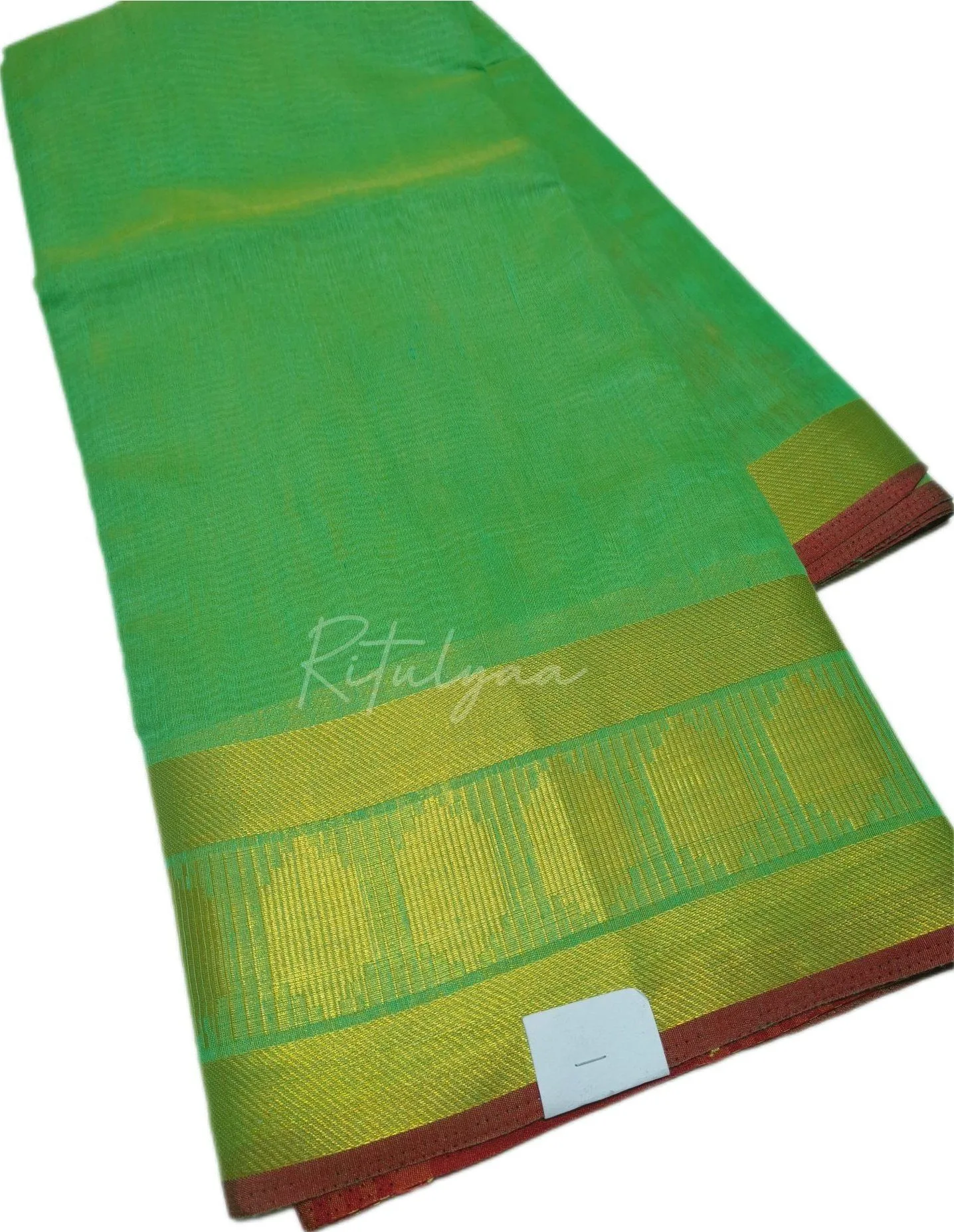 Cotton Saree With Contrast Zari Border view 2