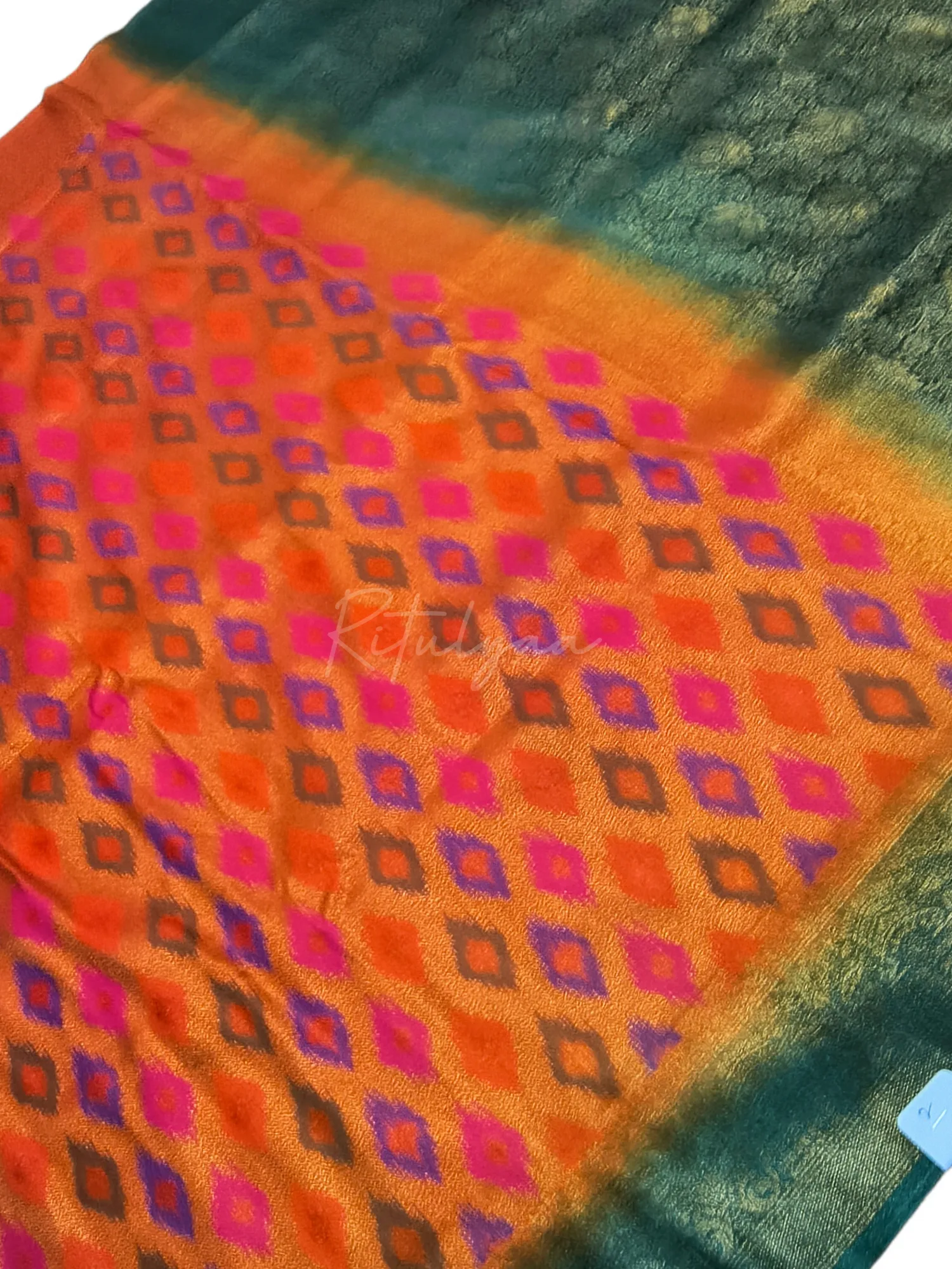 Premium Allover Zari Weaving Patola Saree With Contrast Border view 3
