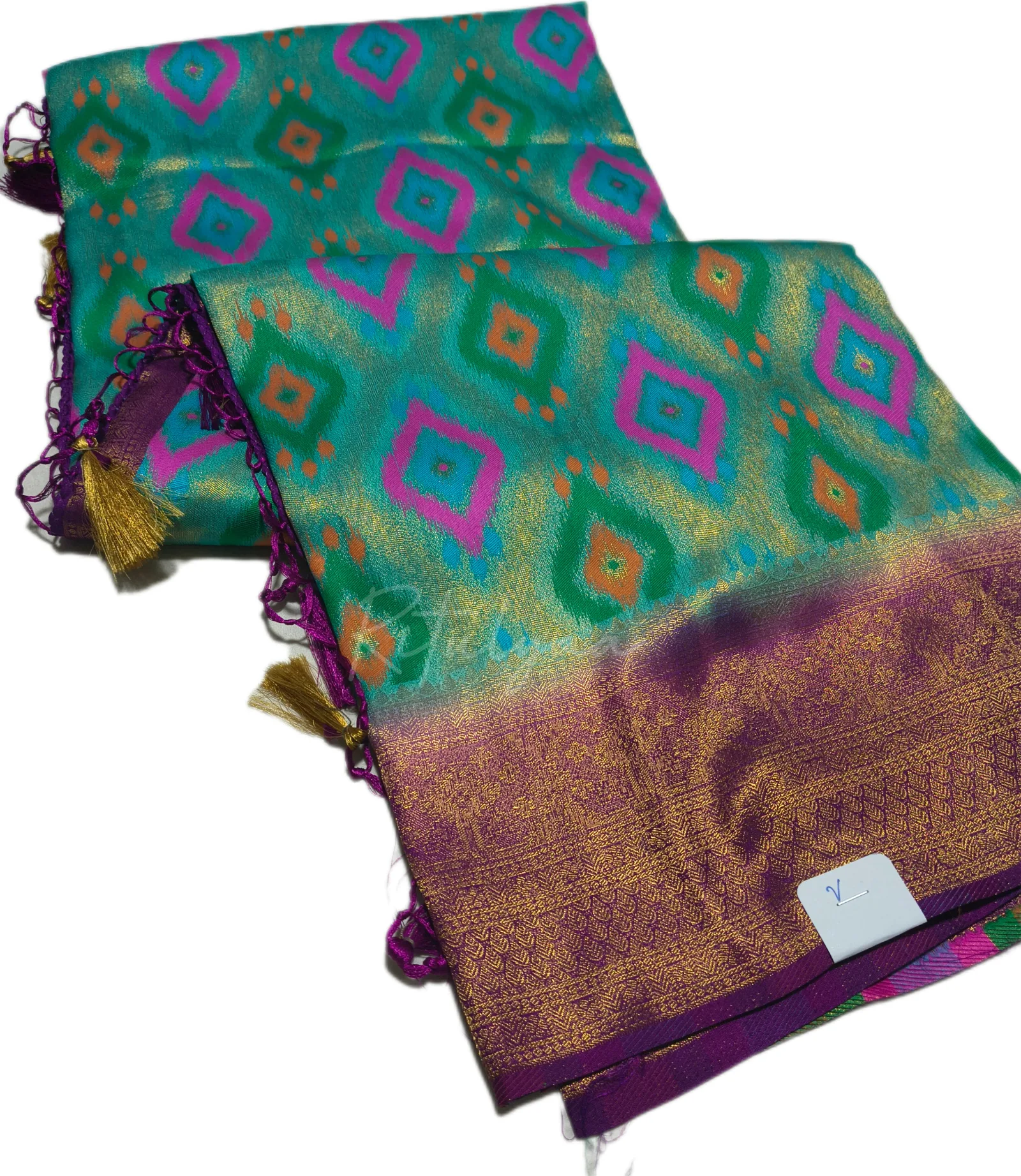 Premium Zari Weaving Patola Saree With Contrast Border view 2